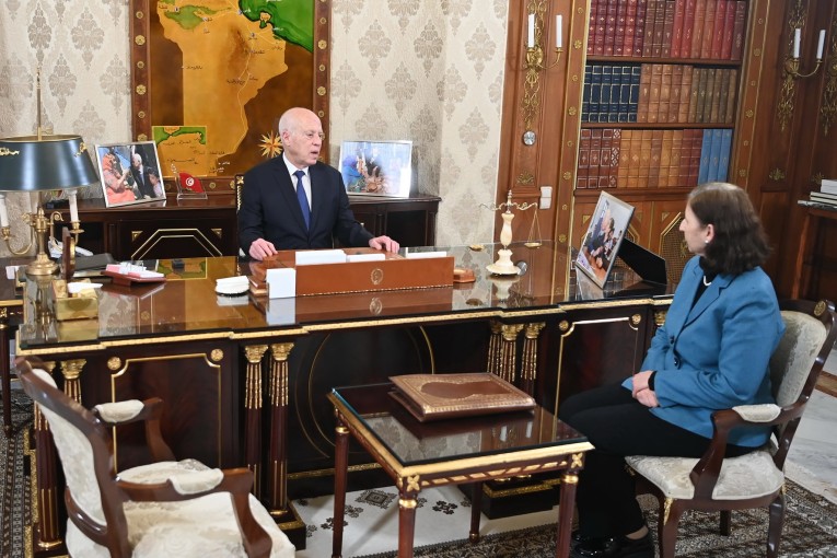 سعيّد: حافلات تونس الكبرى لا تتجاوز الـ 300 والمطلوب حلول آنية