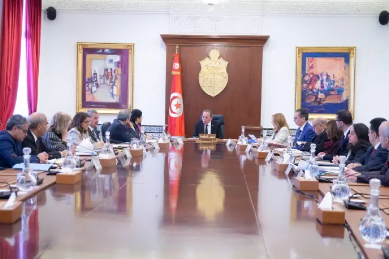 اجتماع وزاري ينظر في الوضعية المالية للمنشآت ذات المساهمات العمومية