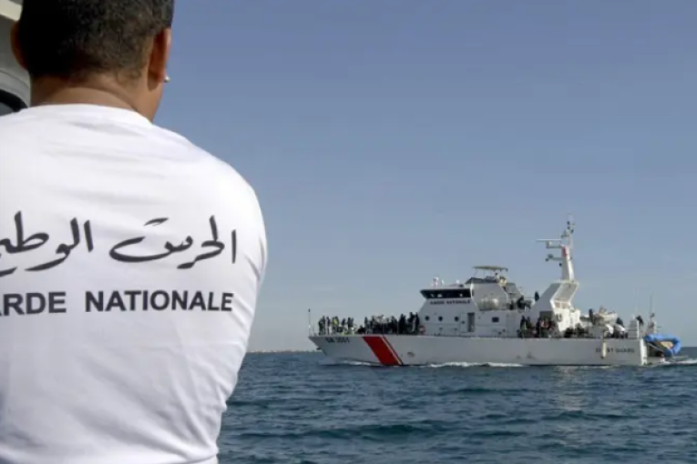 إحباط عمليتيْ اجتياز للحدود البحرية خلسة بسواحل جرجيس والمهدية