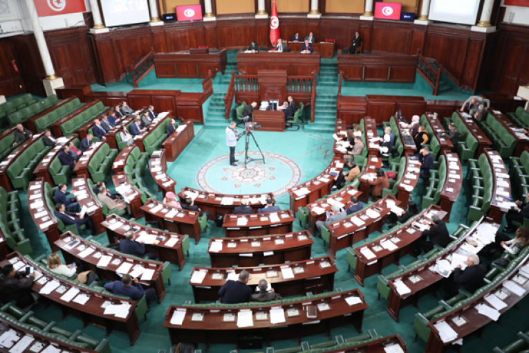 البرلمان: جلسة عامة اليوم لمناقشة مشروعي بطاقة التعريف الوطنية وجوازات السفر