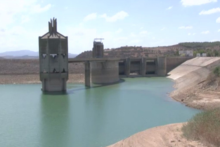 المرصد الوطني للفلاحة : تراجع احتياطي المياه بالسدود التونسية بنسبة 16,9 بالمائة