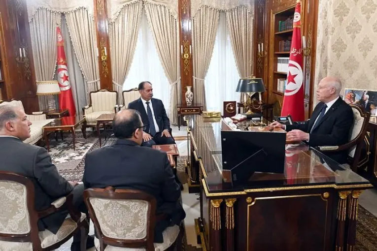 رئيس الدولة: شبكات غايتها تأجيج الأوضاع الإجتماعية لابدّ من تفكيكها