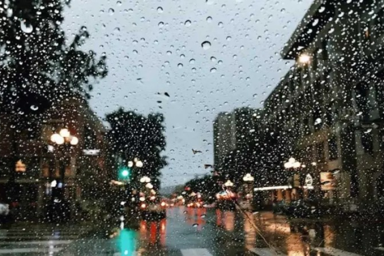 عودة الأمطار الأربعاء..والأكثر غزارة في هذه الولايات