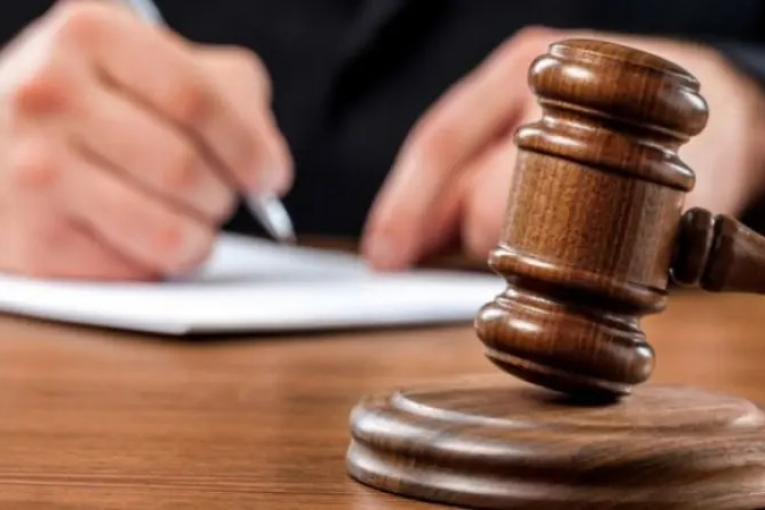 شبهات فساد: الاحتفاظ بموظف سابق بالستاغ وإطار بنكي في الكاف