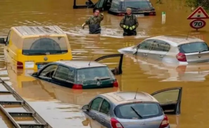 فيضانات تُغرق غرب ألمانيا.. وإجلاء المئات