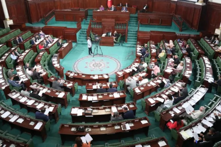 نواب يقترحون قانونا لإنتاج الهيدروجين الأخضر