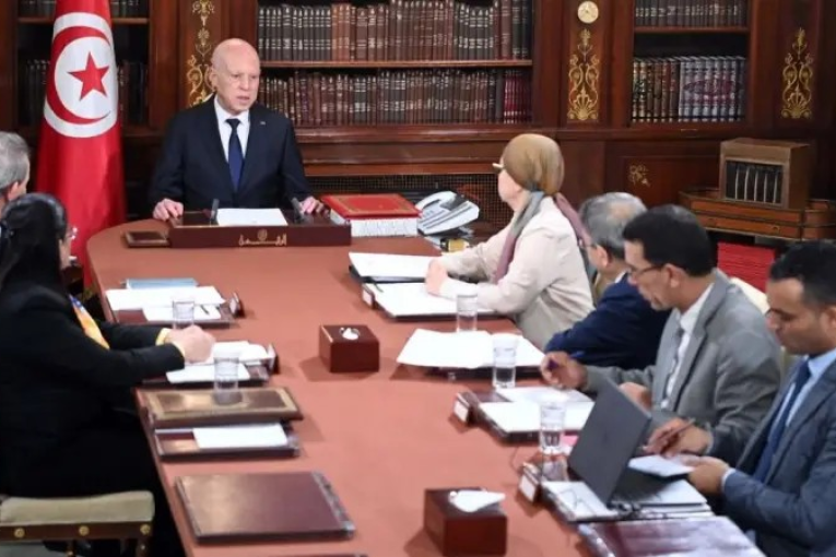 سعيد يأذن بعرض المجلة التجارية على مجلس الوزراء وبتنقيح عدد من أحكامها