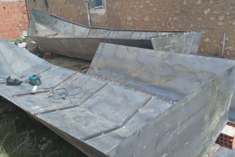 جبنيانة: الكشف عن ورشة لصنع القوارب البحرية و3 أشخاص في قبضة الامن