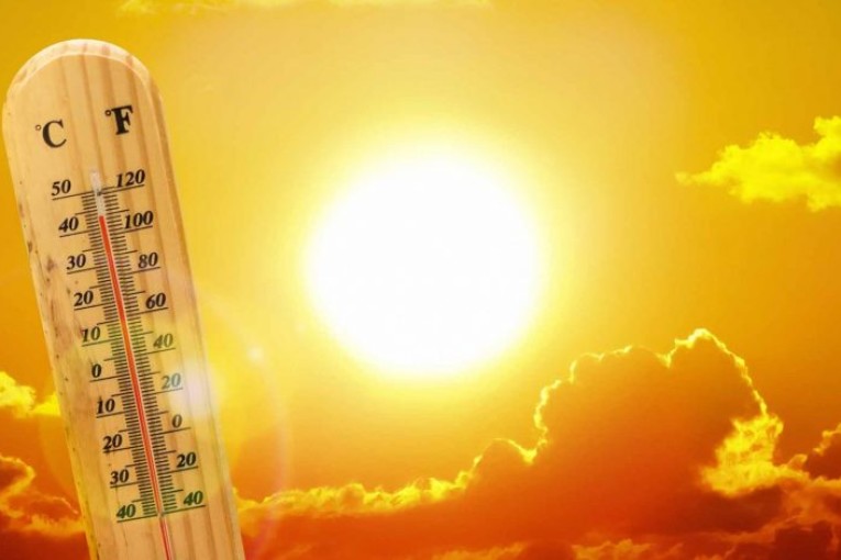 الجمعة:الحرارة تصل إلى 49 درجة مع ظهورالشهيلي