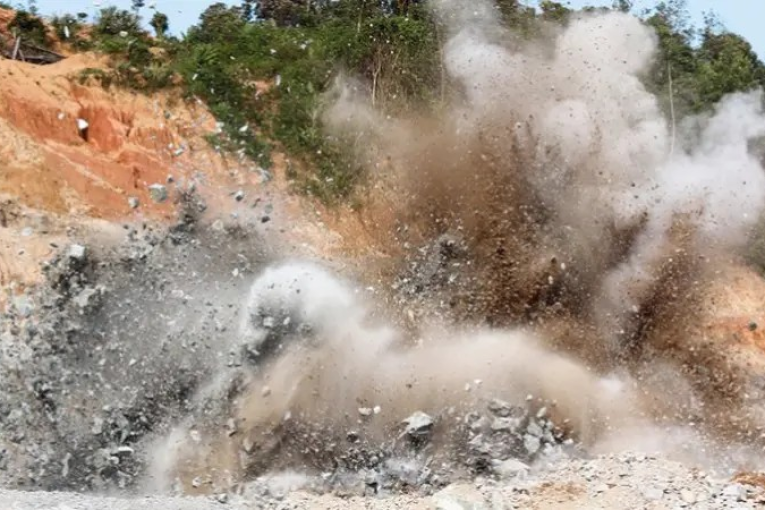 جبل السلوم: إصابة راع في انفجار لغم