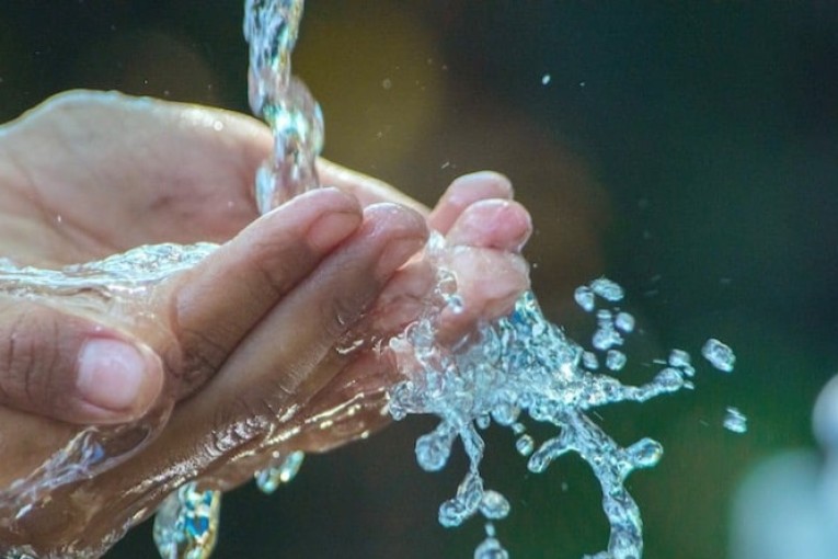 زغوان: إنجاز العنصر المتعلق بالماء الصالح للشراب بـ100% ضمن القسط الثالث من مشاريع برنامج التنمية المندمجة