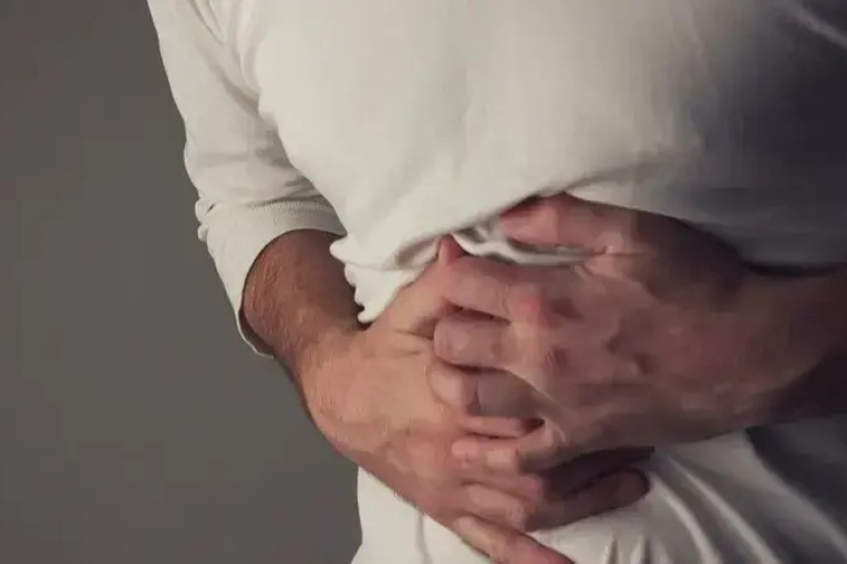 سليانة: ارتفاع حالات التّسمم بسبب عشاء حفل الزفاف