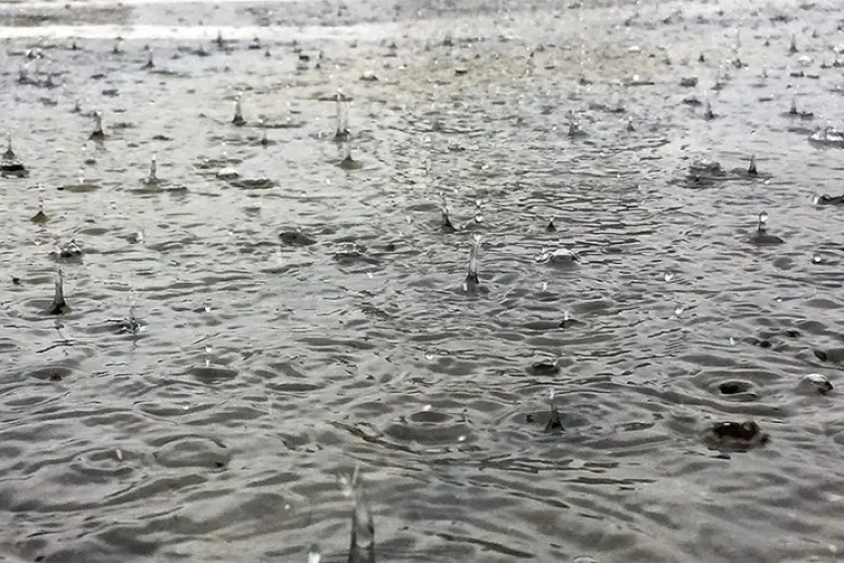 أمطار رعدية غزيرة متوقعة اليوم في هذه الجهات