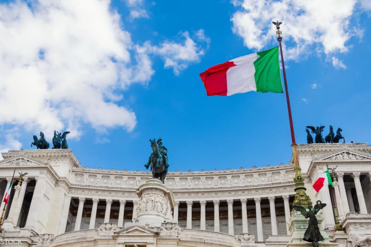 3000 مليار يورو.. الدين العام بإيطاليا يقترب من مستوى قياسي