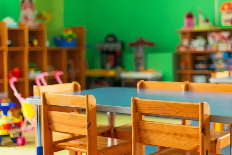 وزارة الأسرة تدعو الأولياء لتسجيل أطفالهم في الرياض مستوفية الشروط