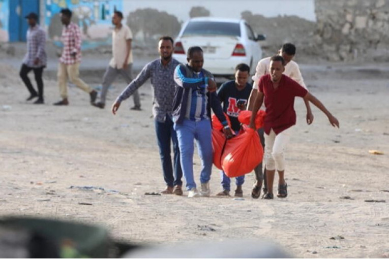 الصومال: مقتل 32 على الأقل في هجوم على شاطئ بالعاصمة مقديشو