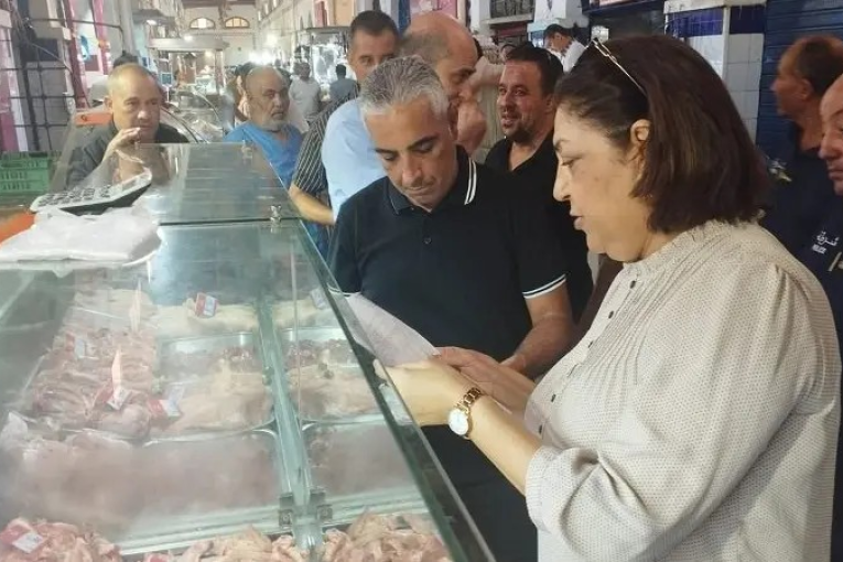 وزيرة التجارة تأذن بتحسين التزويد بلحوم الدواجن ومضاعفة كميات السكر