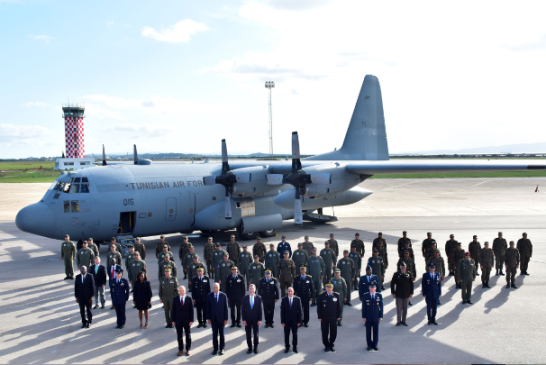 جيش الطيران يتسلم طائرة نقل نوع ‘ C130 ‘