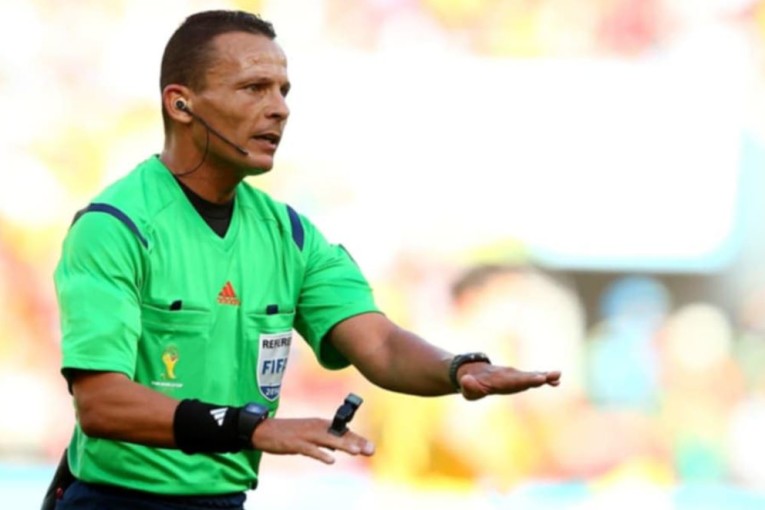 الجزائري جمال الحيمودي مُشرفا عاما على قطاع التحكيم في الجامعة التونسية لكرة القدم