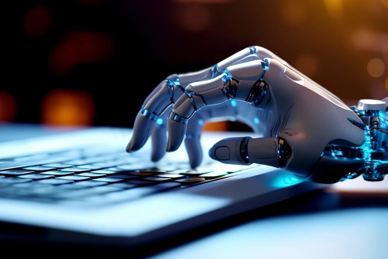 خبراء في الأمن السيبراني: الذكاء الاصطناعي يجعل عمليات الاحتيال عبر الإنترنت أكثر تعقيدا
