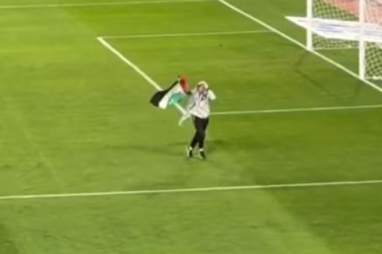 الإبقاء على ‘شاب ملعب رادس’ بحالة سراح