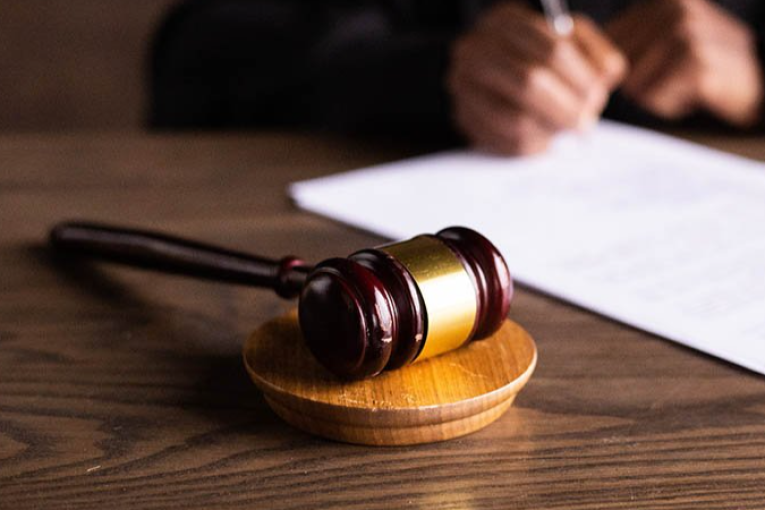 24 سنة سجنا لإرهابي تلقى تدريبات على الأسلحة والمتفجرات بمعسكرات داعش