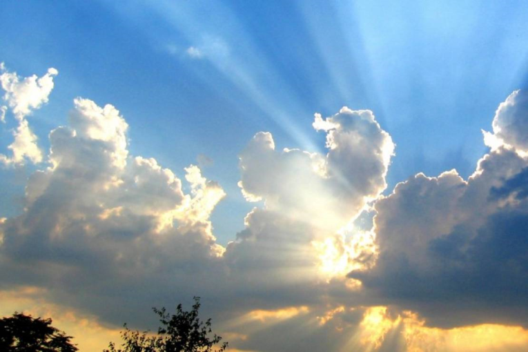 الجمعة: ارتفاع درجات الحرارة