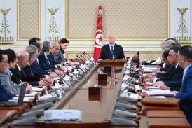 مجلس الوزراء يناقش مشاريع أوامر لتعويض الأضرار الفلاحية ونقل العملة