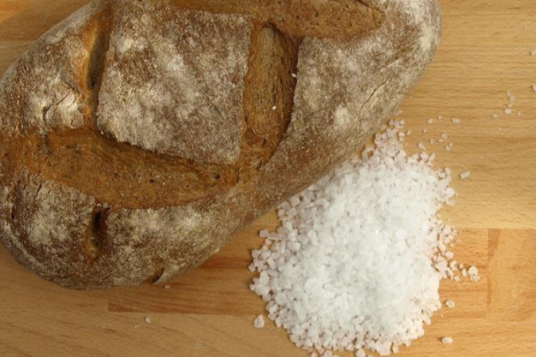 تونس تخطط للتقليص من كمية الملح في الخبز بـ30%