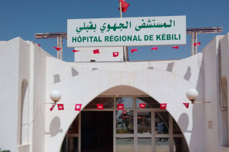 نجاح أول عمليات منظارية على الأربطة المتقاطعة بمستشفى قبلي