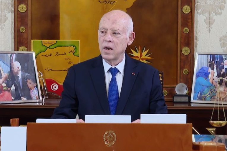 سعيّد: التونسيون والتونسيات بين خيارين لا ثالث لهما