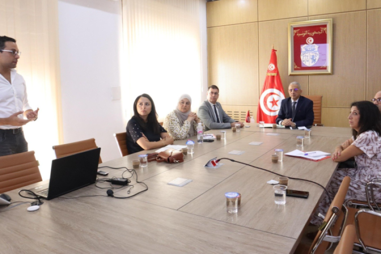 وزارة الصحة تعتزم تطوير الطب الباطني وتعميم العيادات الطبية عن بُعد