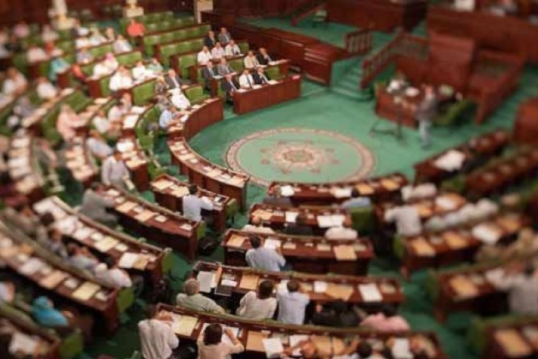 نواب يقررون مقاضاة مسؤولين في القطاع الطاقي