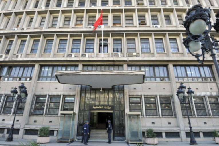 مكاتب مستقلة لتقديم خدمات إدارية في جميع المراكز الأمنية