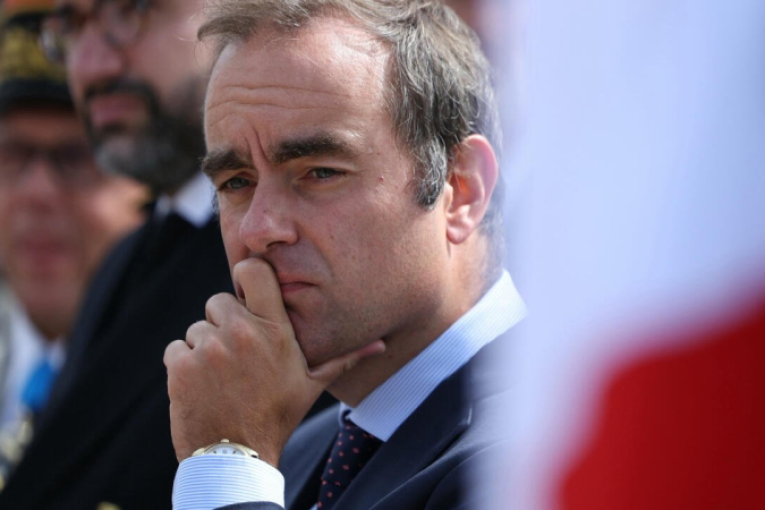 رئيس وزراء فرنسا الجديد يتعهّد بإجراء تغييرات عميقة