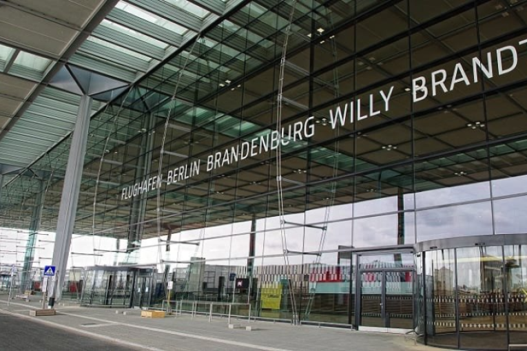 تأخير وإلغاء رحلات.. هجوم إلكتروني يستهدف مطارات في أوروبا