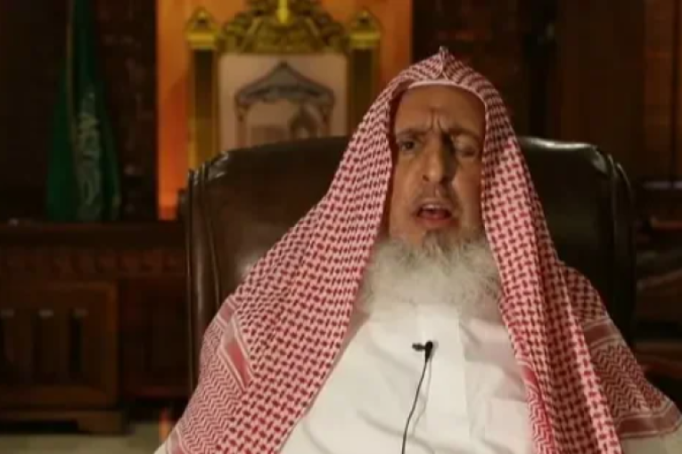 وفاة المفتي العام للسعودية الشيخ عبد العزيز آل الشيخ