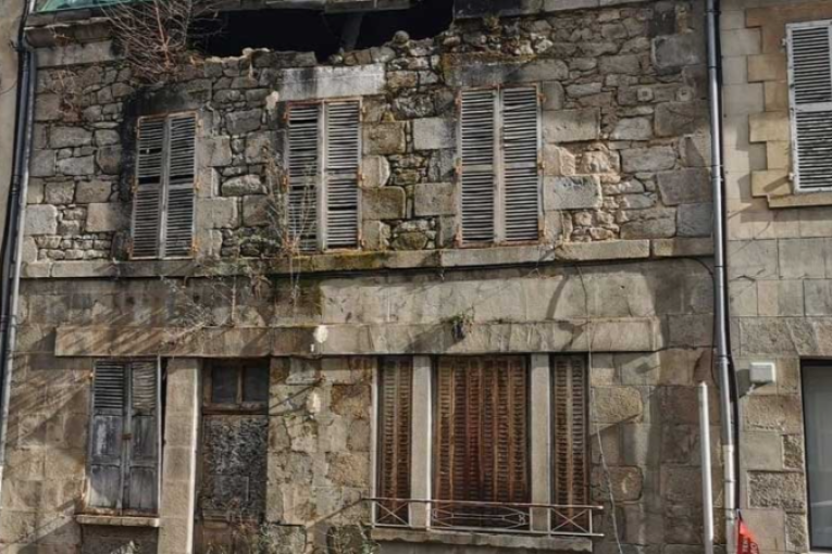 ولاية تونس: جلسة عمل للنظر في قرارات إخلاء 248 عقارا متداع للسقوط