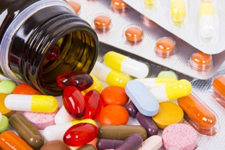 تأجيل إضراب موزّعي الأدوية بالجملة