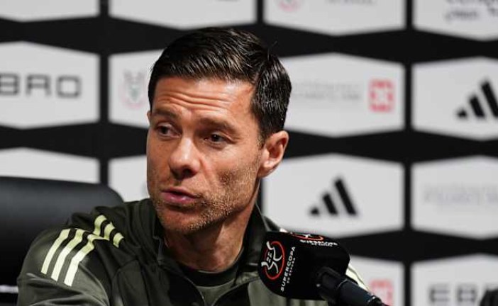 إقالة تشابي ألونسو من تدريب ريال مدريد