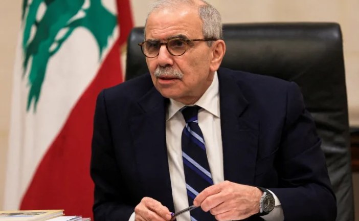 رئيس وزراء لبنان: لن نتراجع عن موقفنا بحصر السلاح بيد الدولة