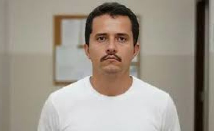 صديقته قادت إلى مخبئه السري.. كيف سقط زعيم أكبر عصابة مخدرات في المكسيك؟