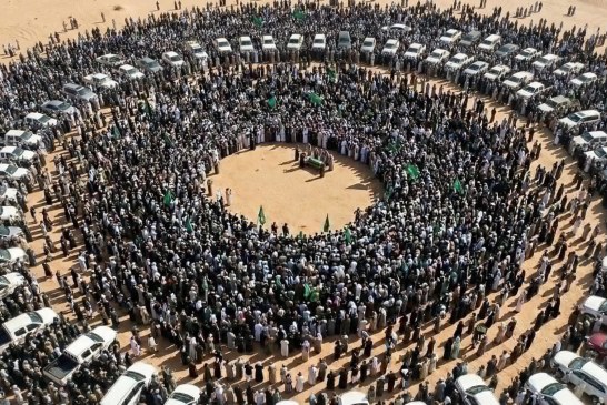 تشييع جثمان سيف الإسلام القذافي غربي ليبيا