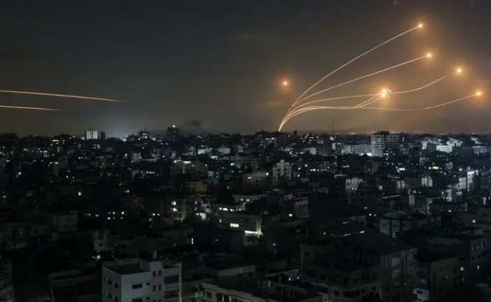 أمريكا تحثُّ رعاياها على مغادرة أكثر من 12 دولة في الشرق الأوسط