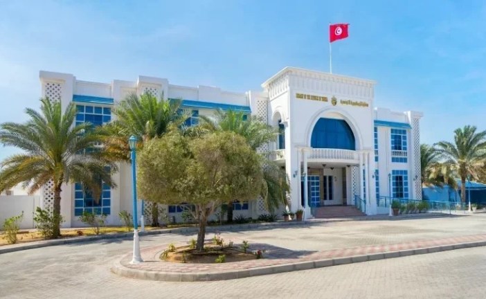 تونس تسهّل عودة مواطنيها من أبوظبي عبر السعودية