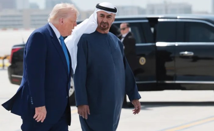 محمد بن زايد يبحث مع ترمب الاعتداءات الإيرانية على الإمارات ودول المنطقة