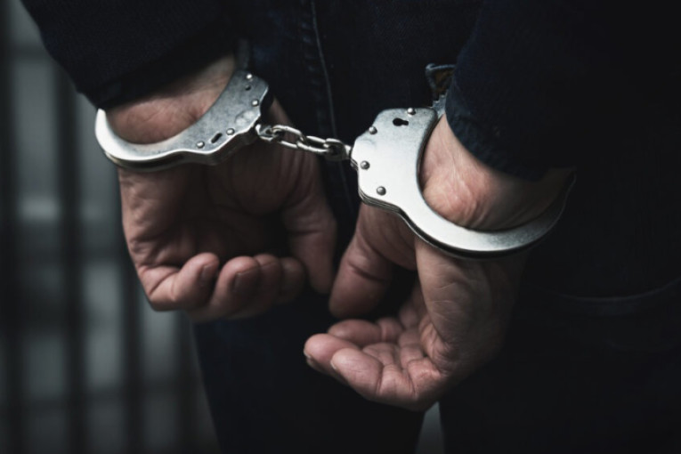 حملة أمنية تُطيح بعناصر إجرامية خطيرة وحجز كميات من المخدرات