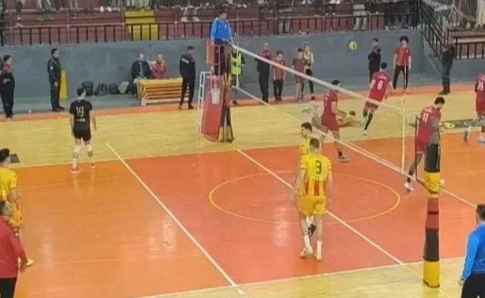 النجم يستنكر ‘الأخطاء التحكيمية’ ويحمل الجامعة المسؤولية