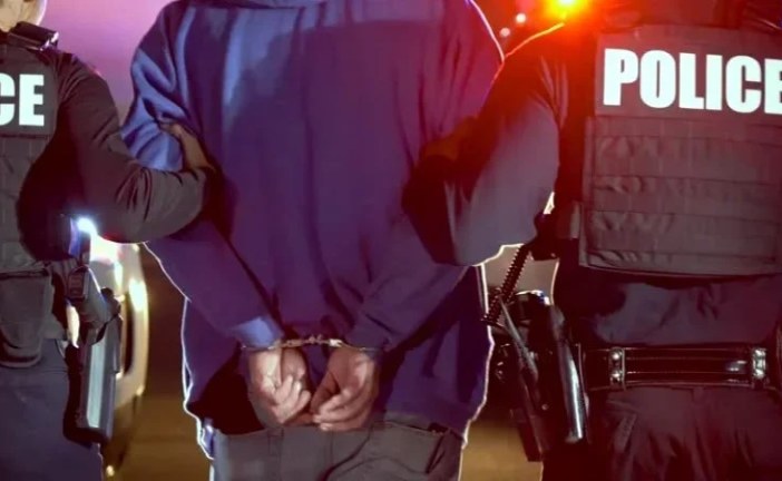 12 مداهمة أمنية بقلب العاصمة وإيقاف 8 من المفتش عنهم