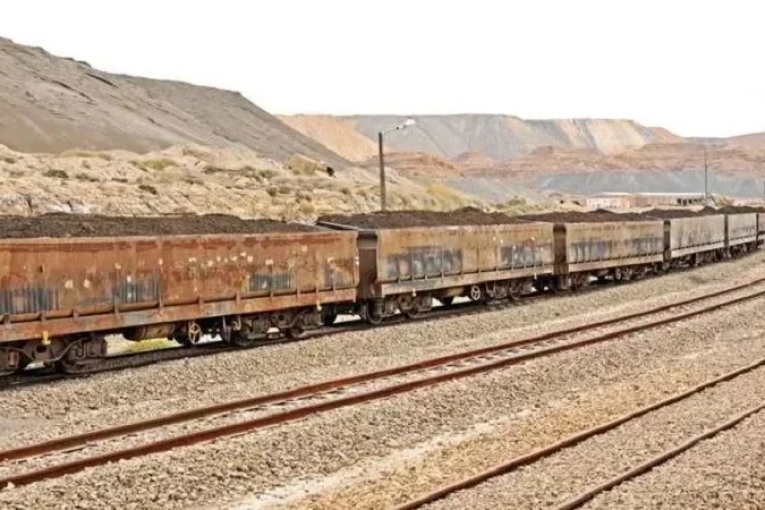 البرلمان ينظر اليوم في اتفاقية قرض لتطوير النقل الحديدي للفسفاط